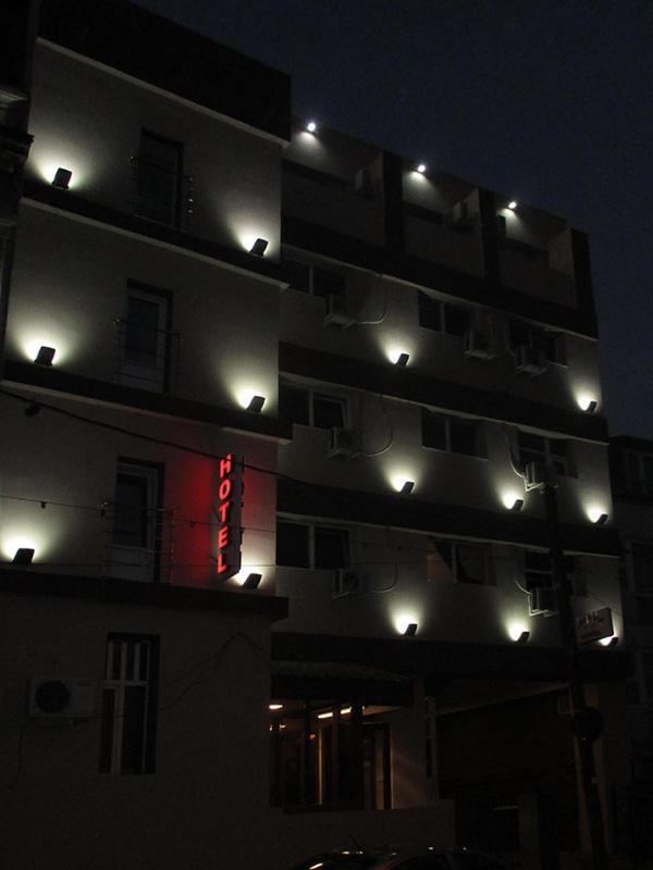 Hotel Uranus Bucharest Luaran gambar